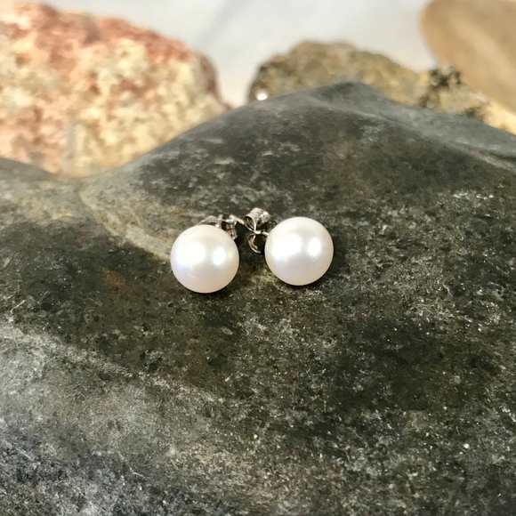 8.4mm Round White Pearl Earrings in 14K White Gold - Picture 4 of 6